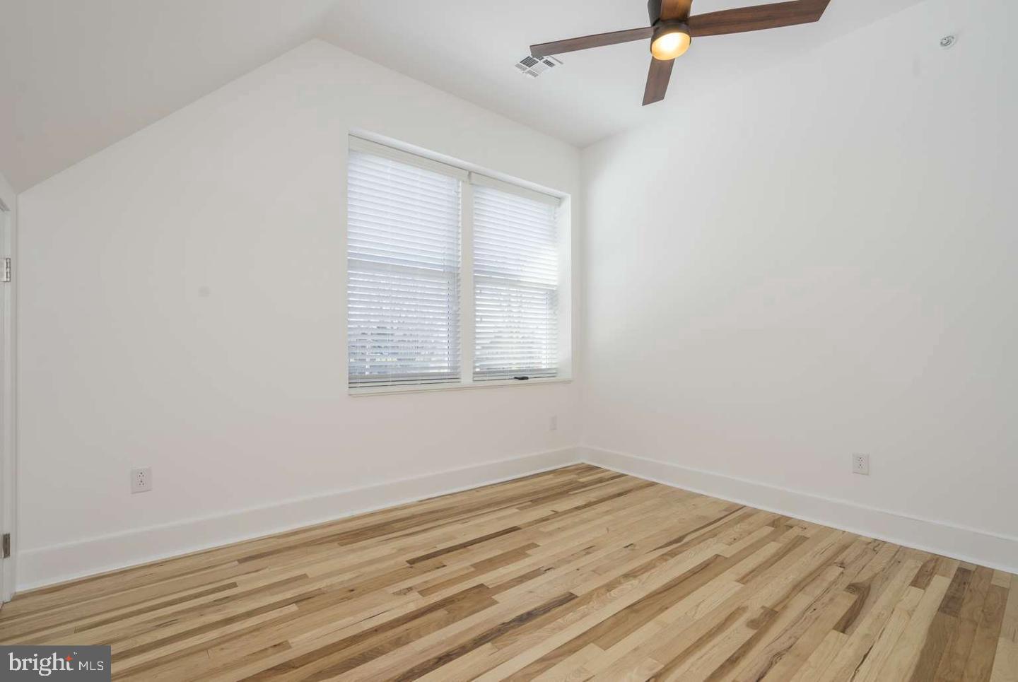 4813-15 Chester Ave Property Photo 20