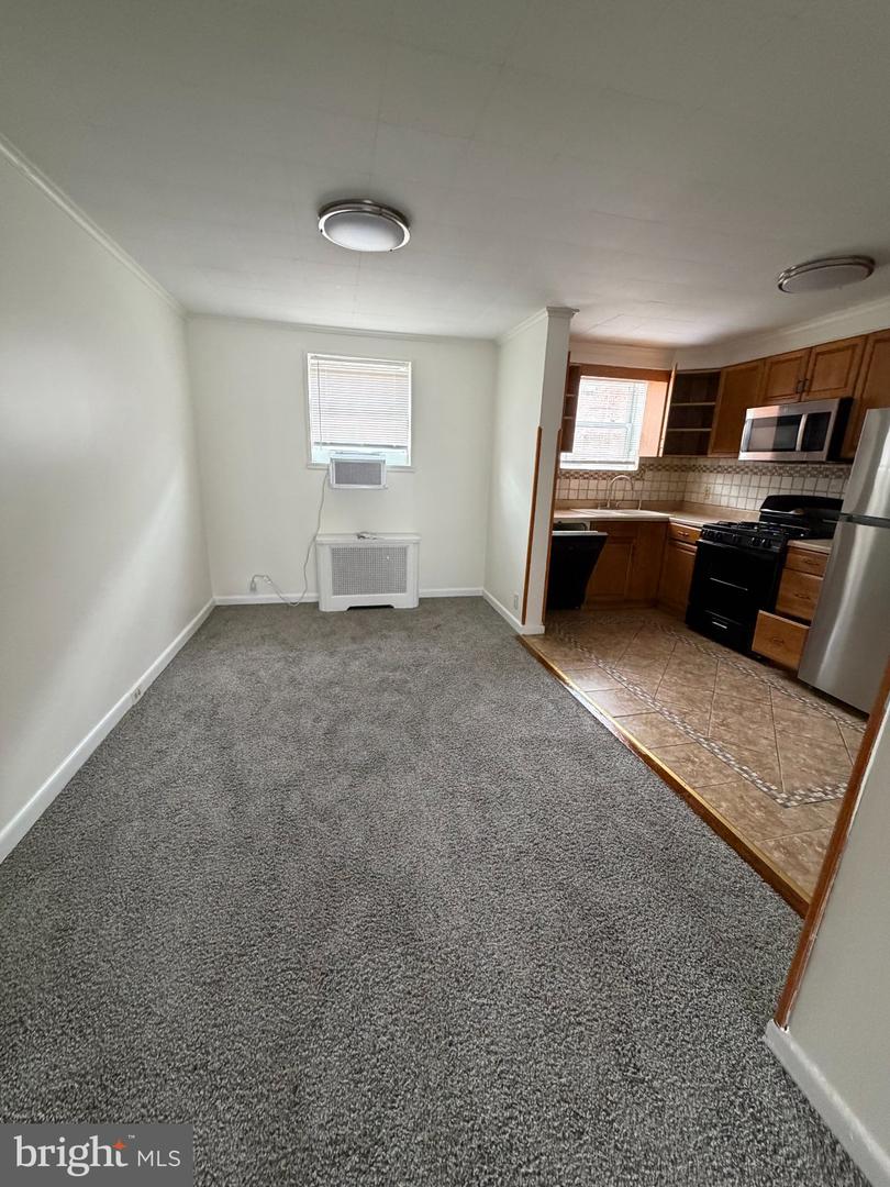 4206 Vista St Property Photo 6