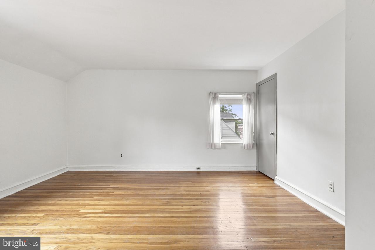 8341 Mansfield Ave Property Photo 18