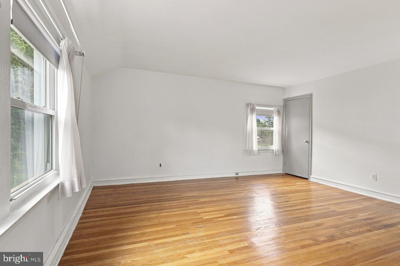 8341 Mansfield Ave Property Photo 24
