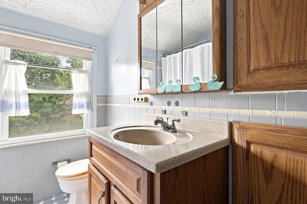 8341 Mansfield Ave Property Photo 31
