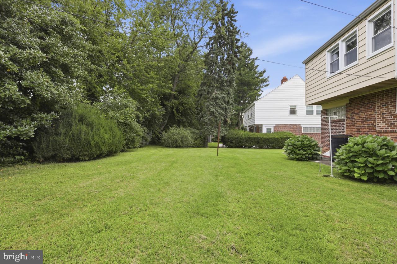 8341 Mansfield Ave Property Photo 37
