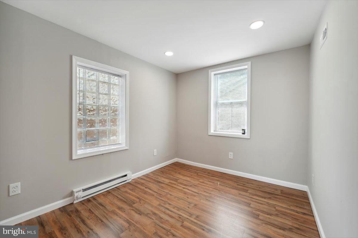 2242 E Allegheny Ave Property Photo 6