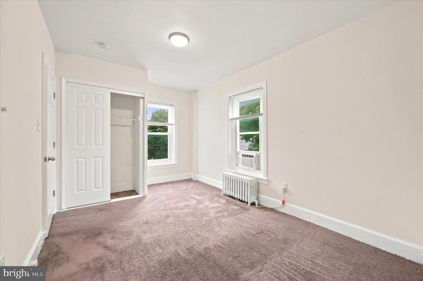 114 W Salaignac St Property Photo 12