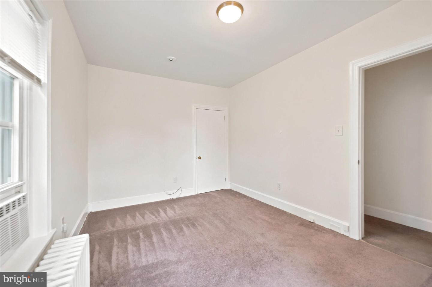 114 W Salaignac St Property Photo 13
