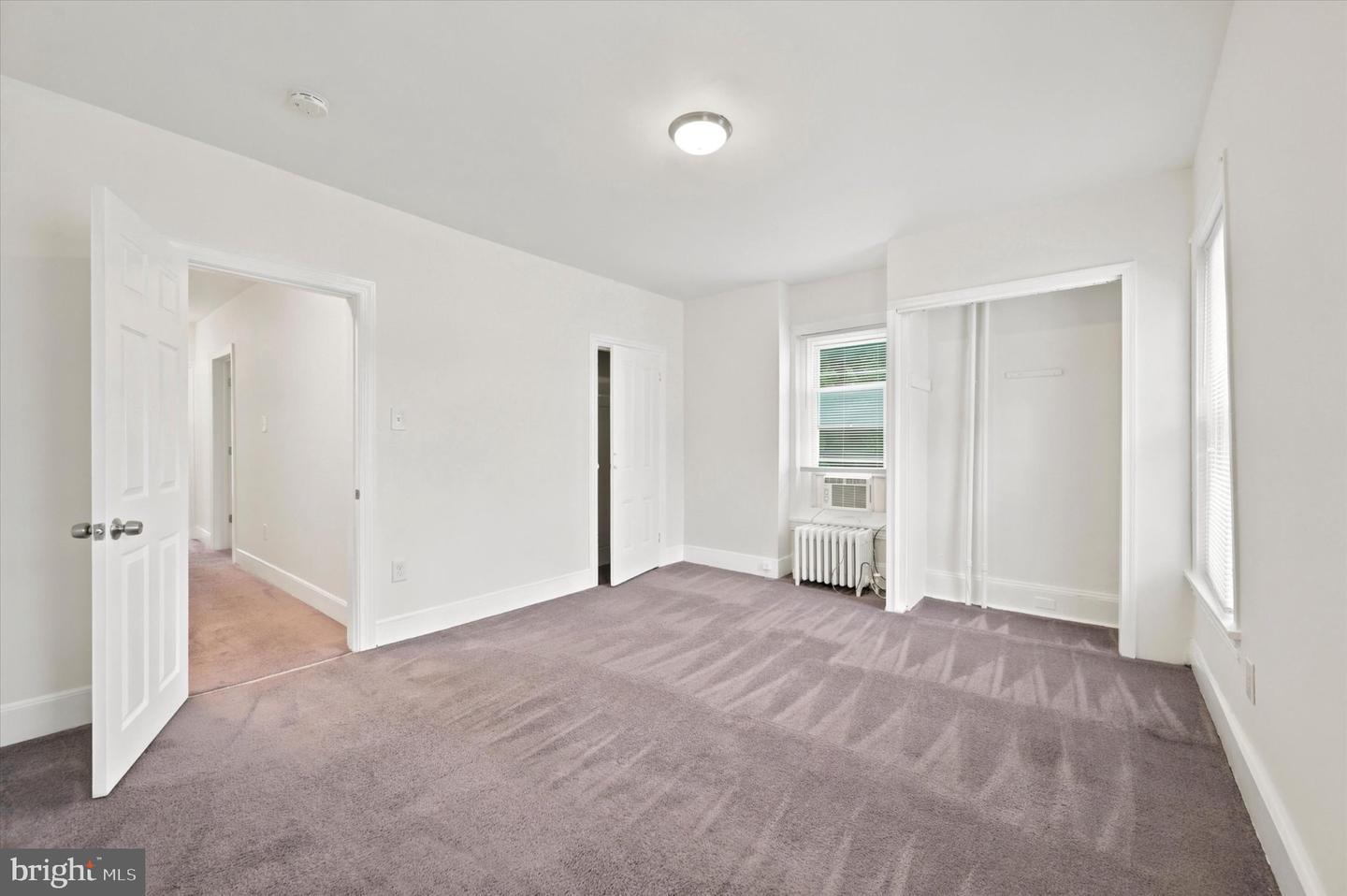 114 W Salaignac St Property Photo 16