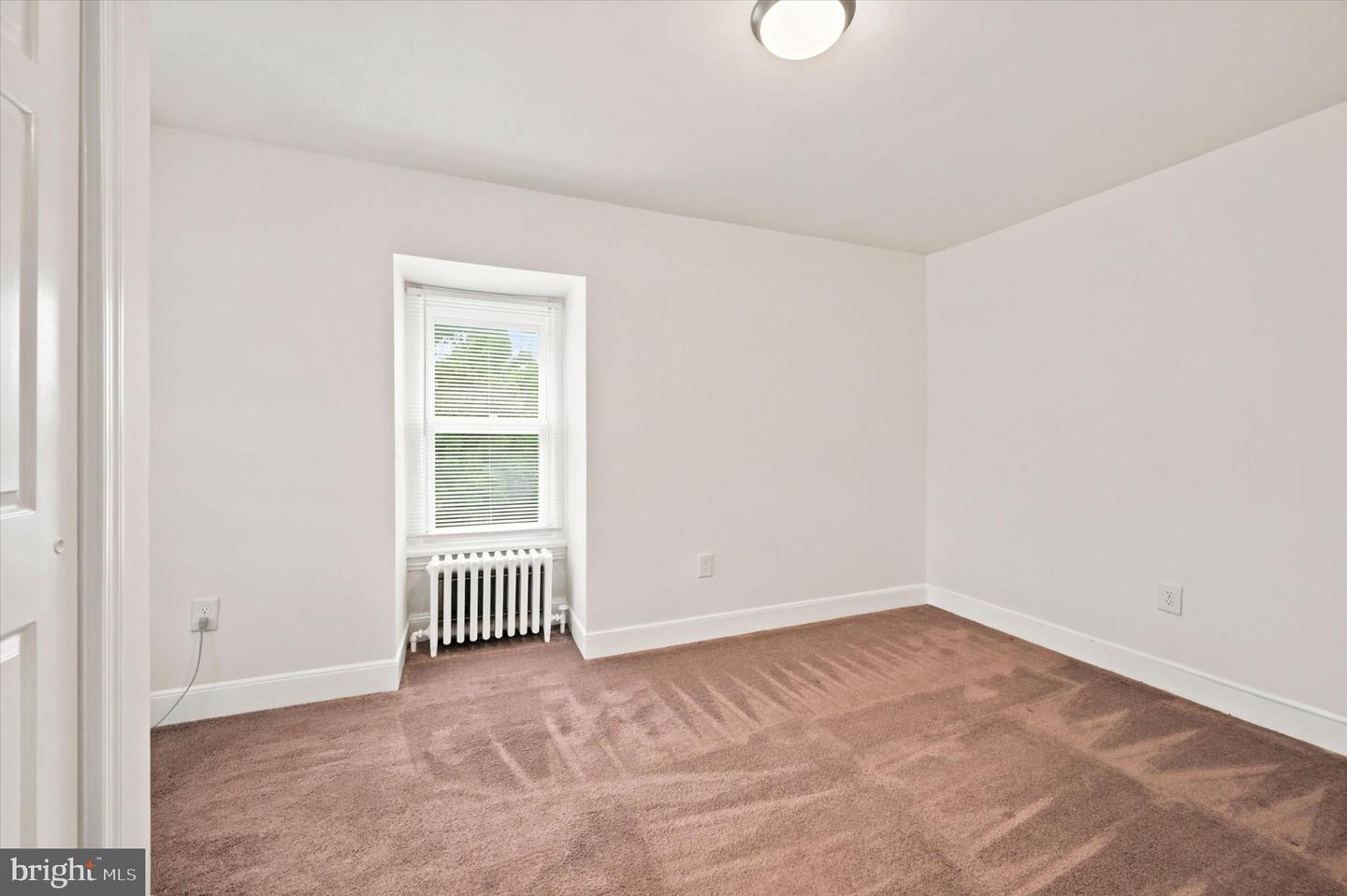 114 W Salaignac St Property Photo 18