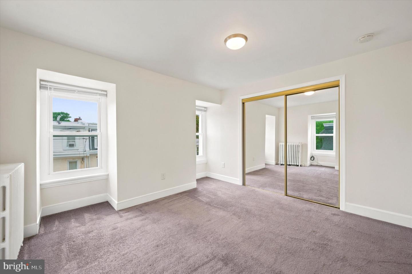 114 W Salaignac St Property Photo 20