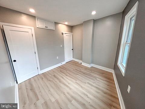 2529 Collins St Property Photo 11