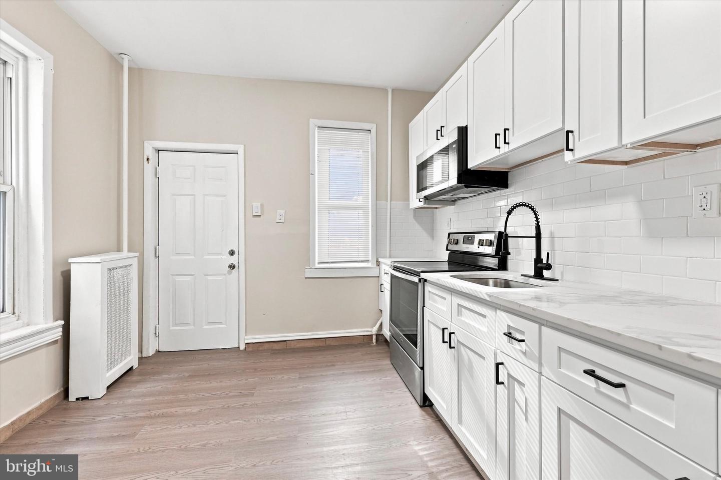 1711 N Wilton St Property Photo 7