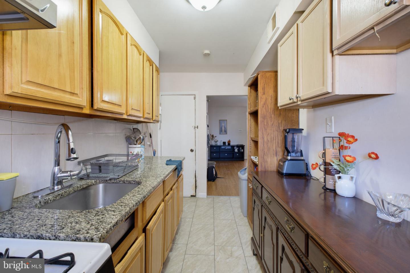 7404 Torresdale Ave Property Photo 8