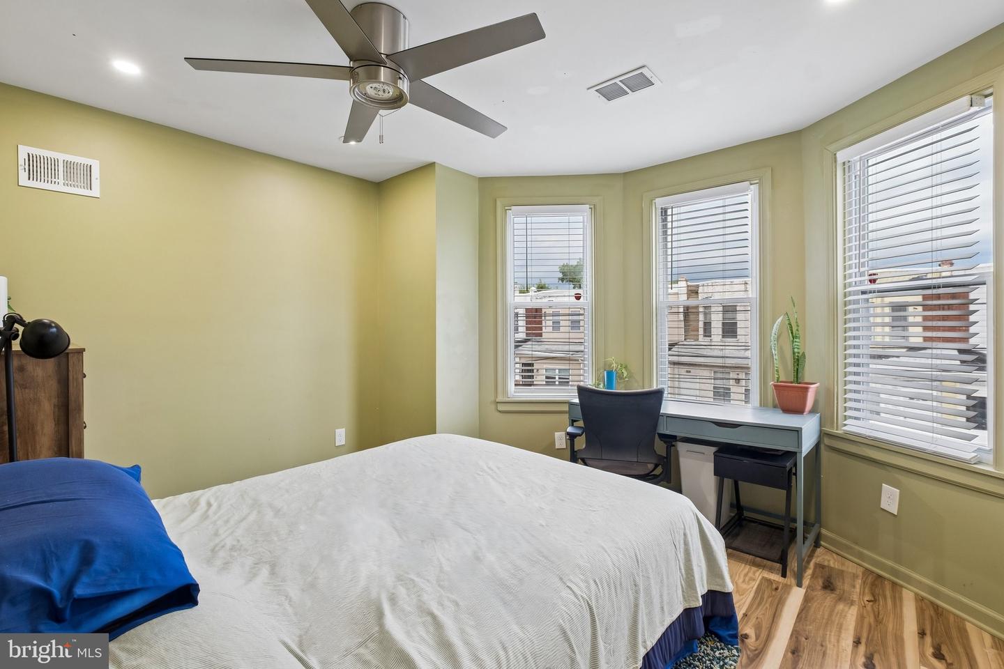 5514 Race St Property Photo 15