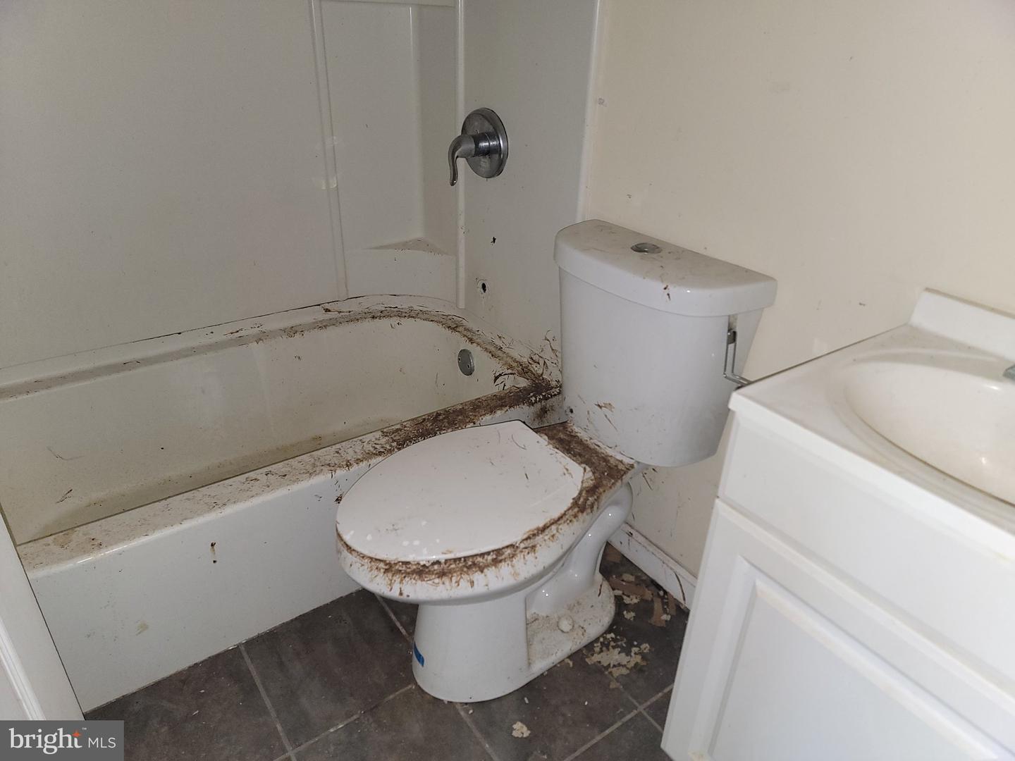 2604 Jasper St Property Photo 16