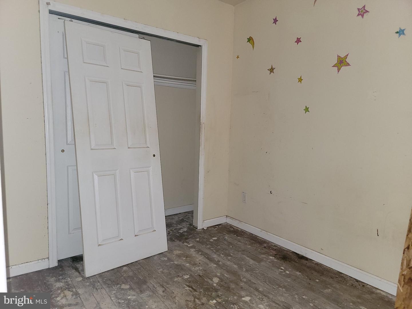 2604 Jasper St Property Photo 22