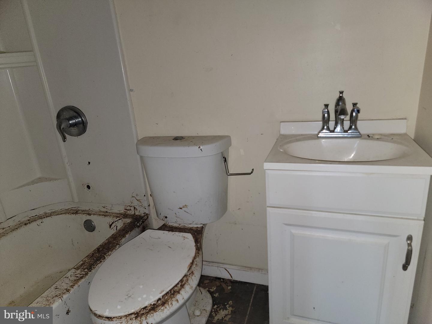 2604 Jasper St Property Photo 26