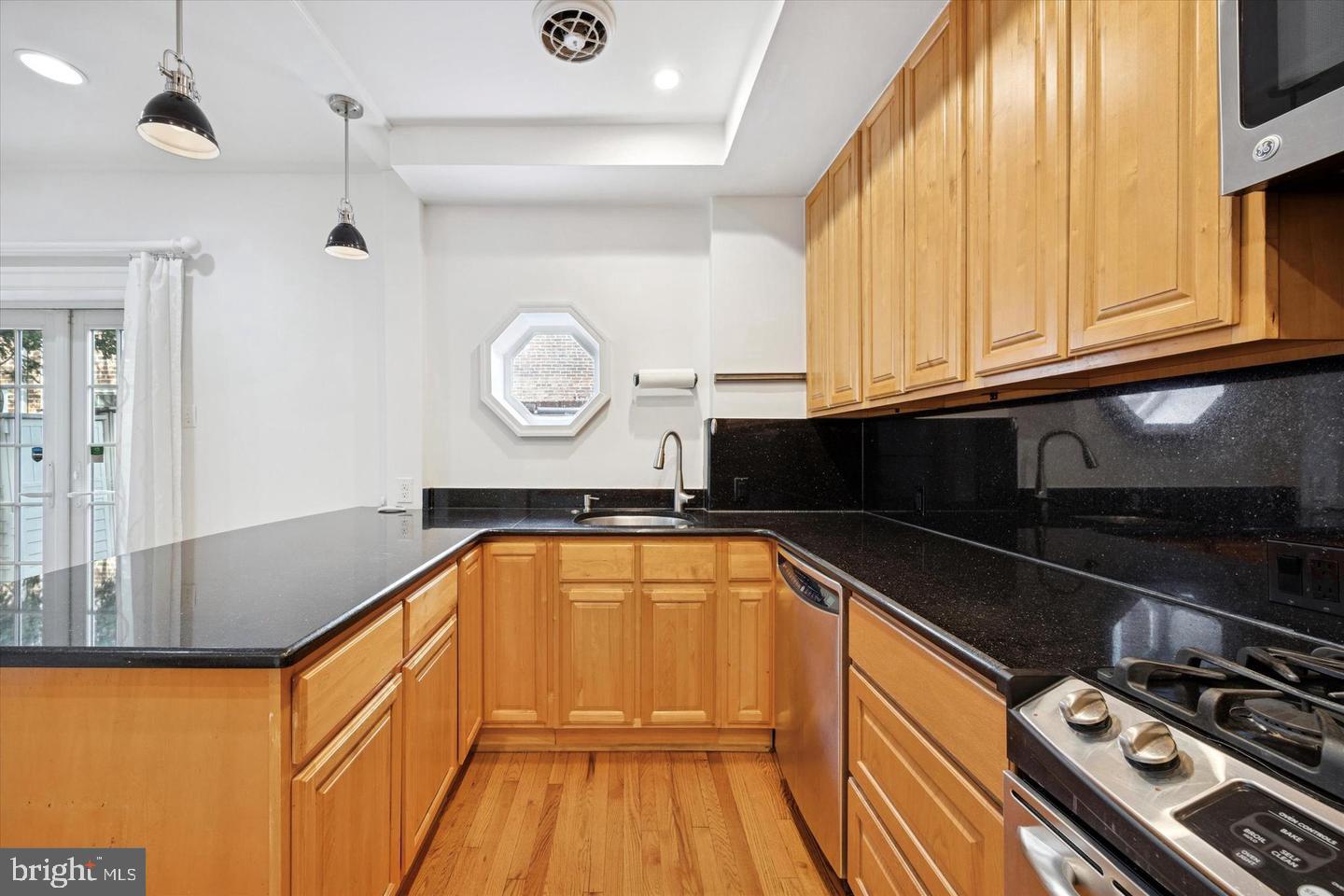 715 Rodman St #1 Property Photo 17