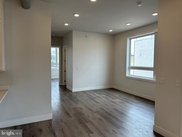 907-00 Leland St #3f Property Photo 15