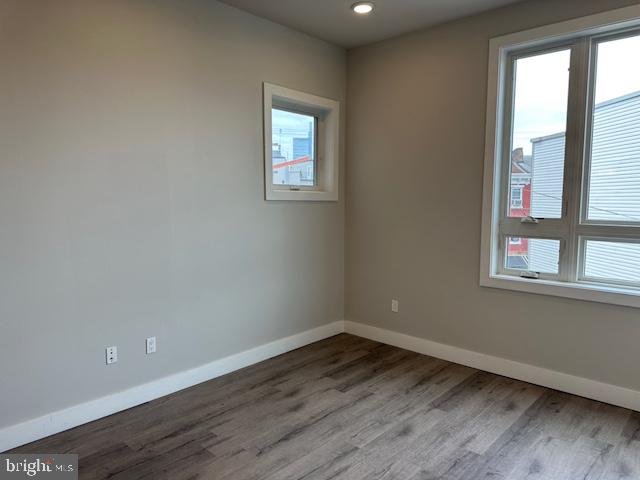 907-00 Leland St #3f Property Photo 17