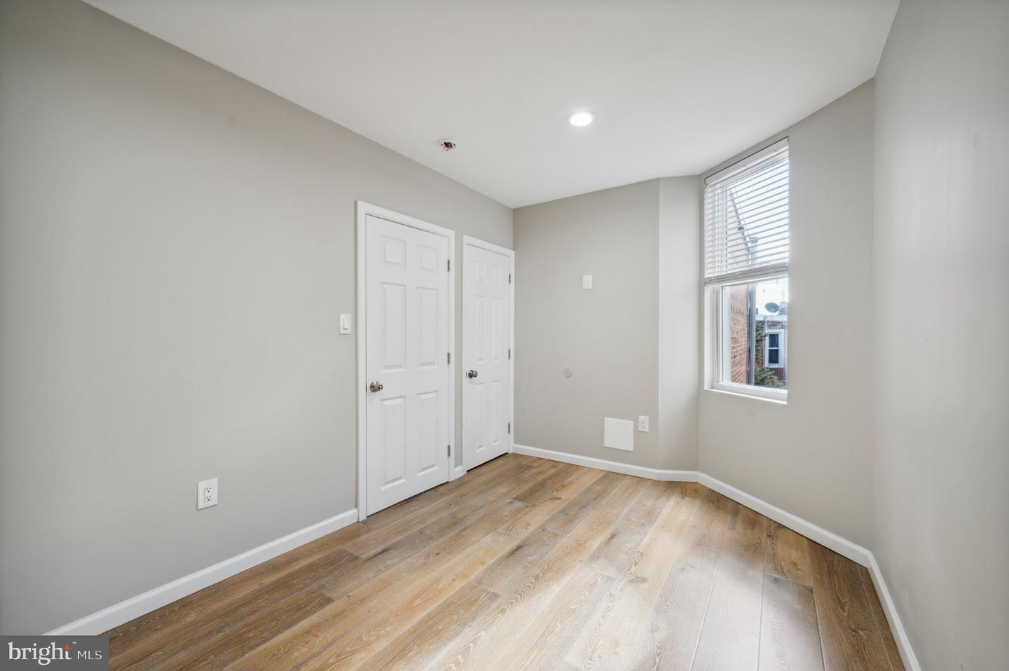 5212 Reinhard St Property Photo 12