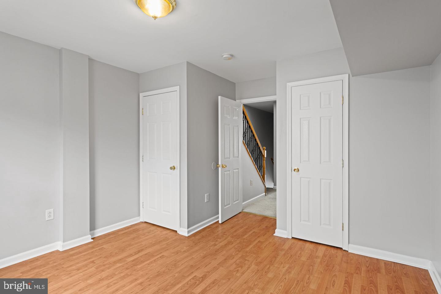 2310 E Cabot St Property Photo 14