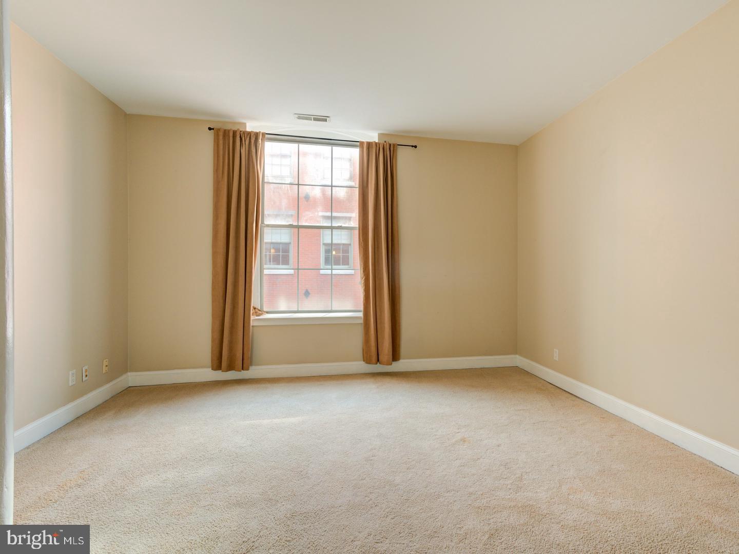 102-122 Church St #301 Property Photo 10