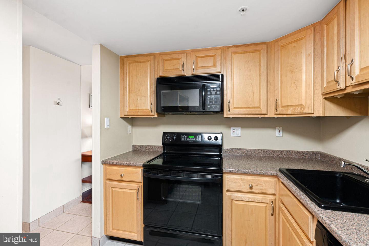2001 Hamilton St #723 Property Photo 5
