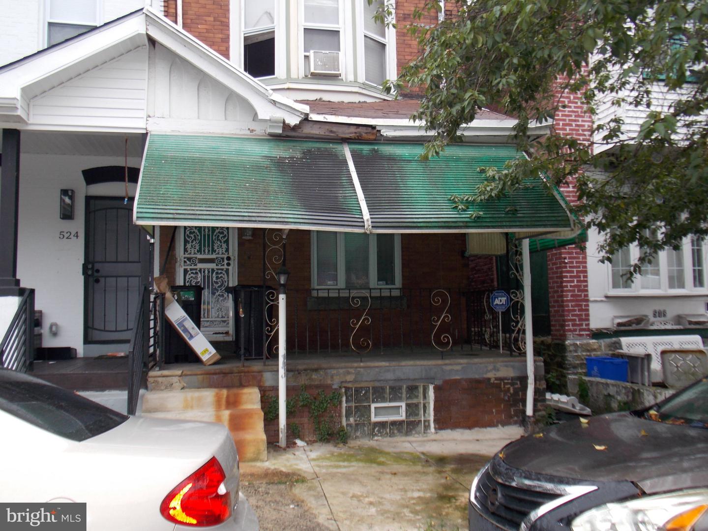 522 E Penn St Property Photo 2