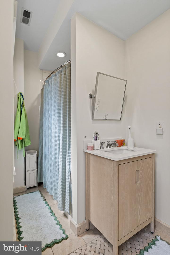 617 Pine St Property Photo 65