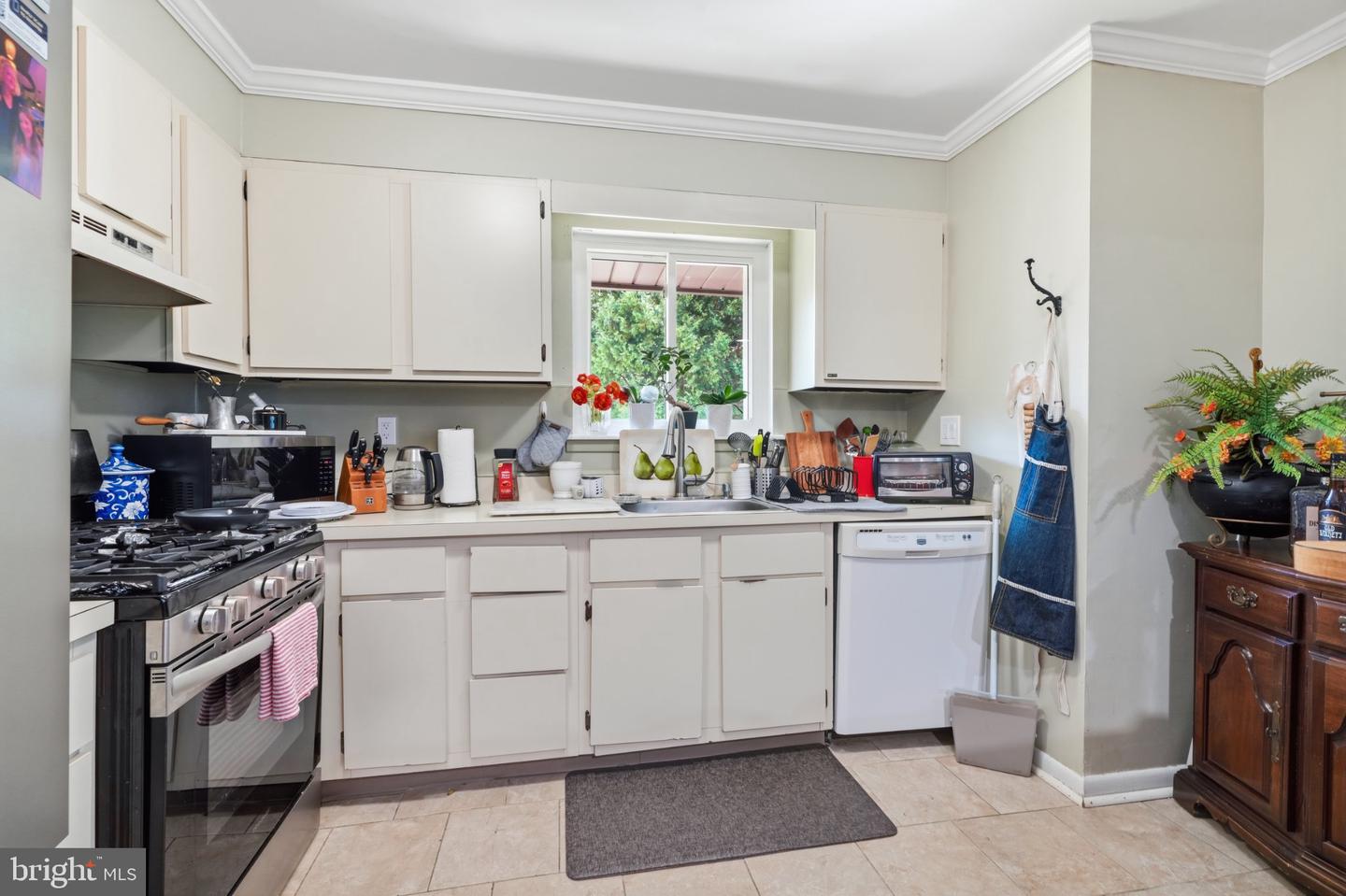 15181 Beverly Dr Property Photo 10