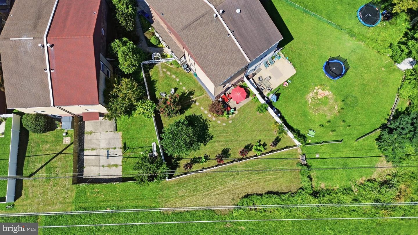 15181 Beverly Dr Property Photo 49