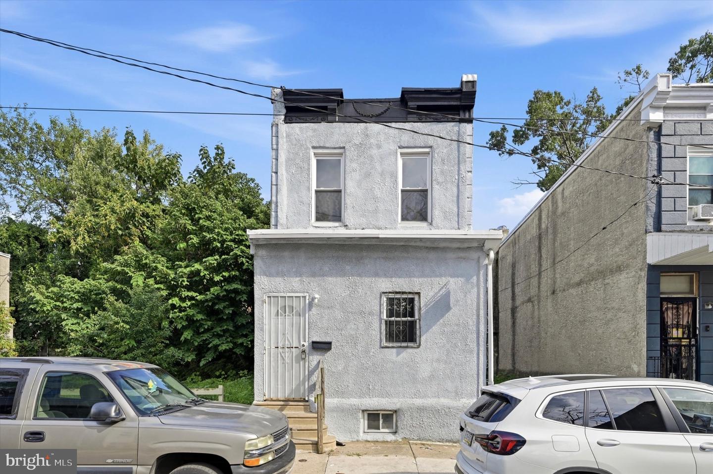 6070 Upland St Property Photo 6