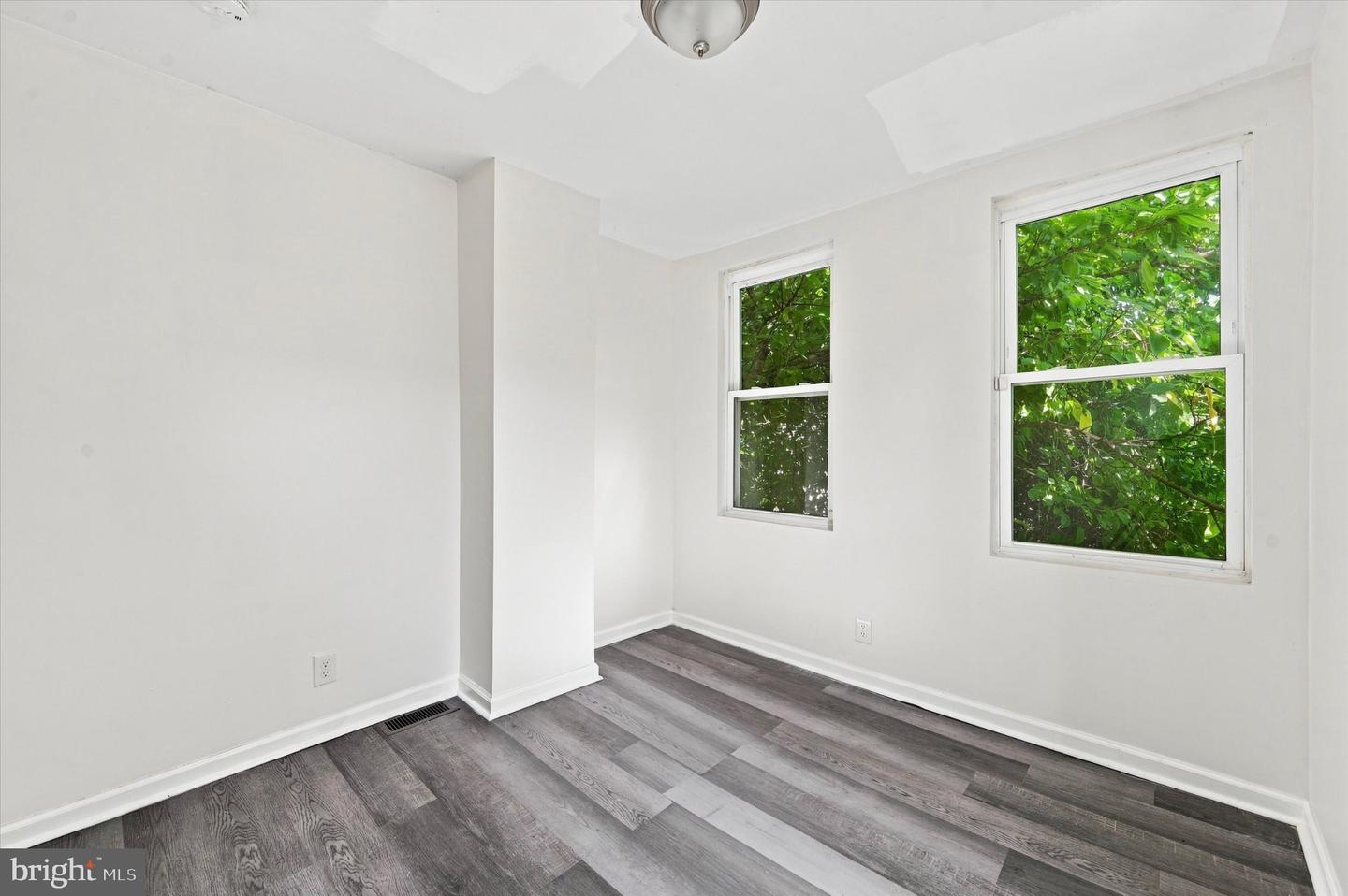 6070 Upland St Property Photo 20