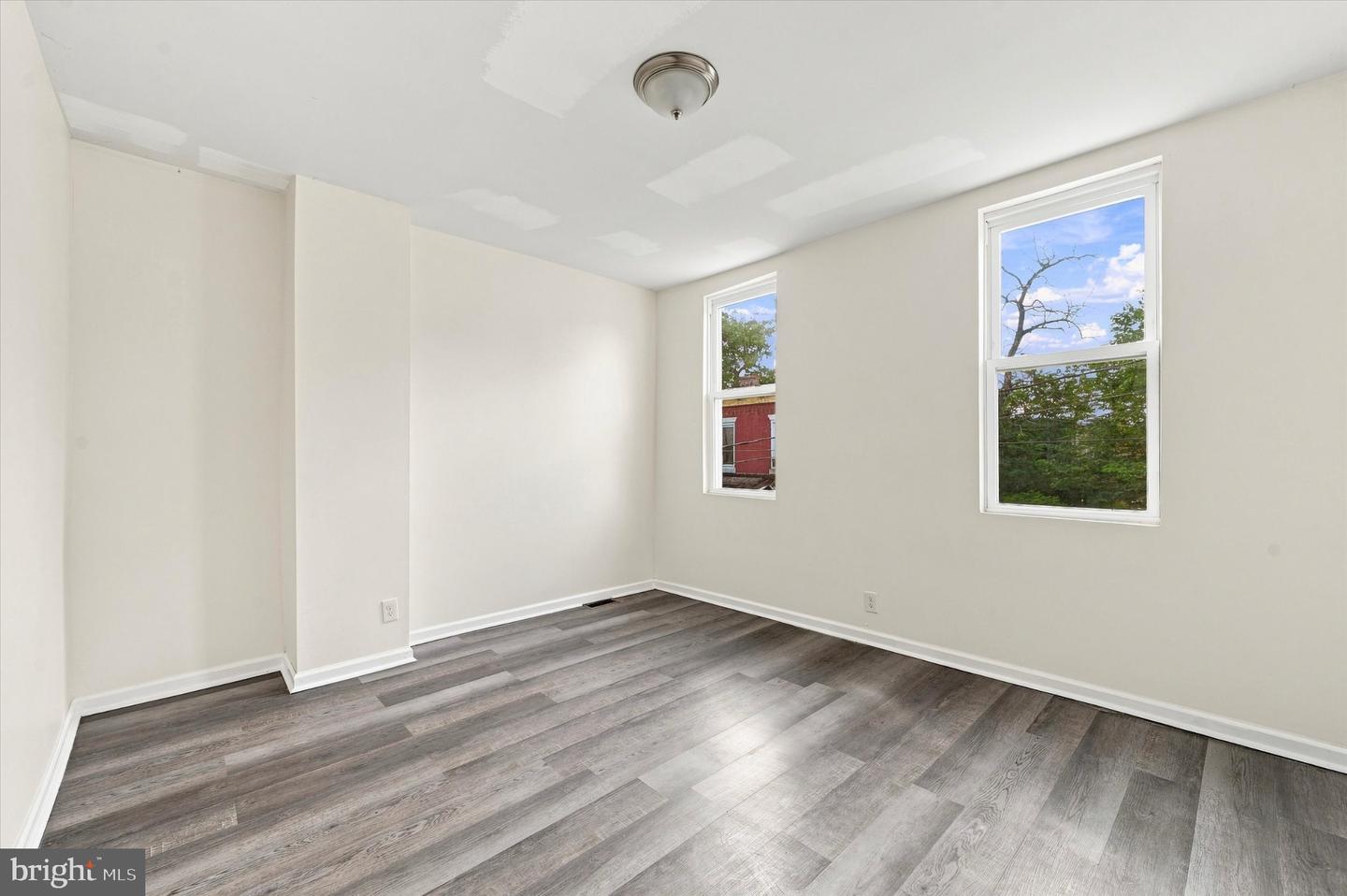 6070 Upland St Property Photo 23