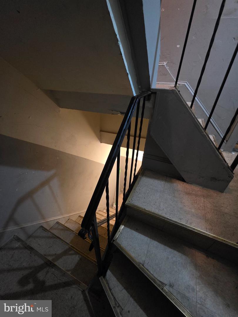 3839 Haverford Ave Property Photo 6