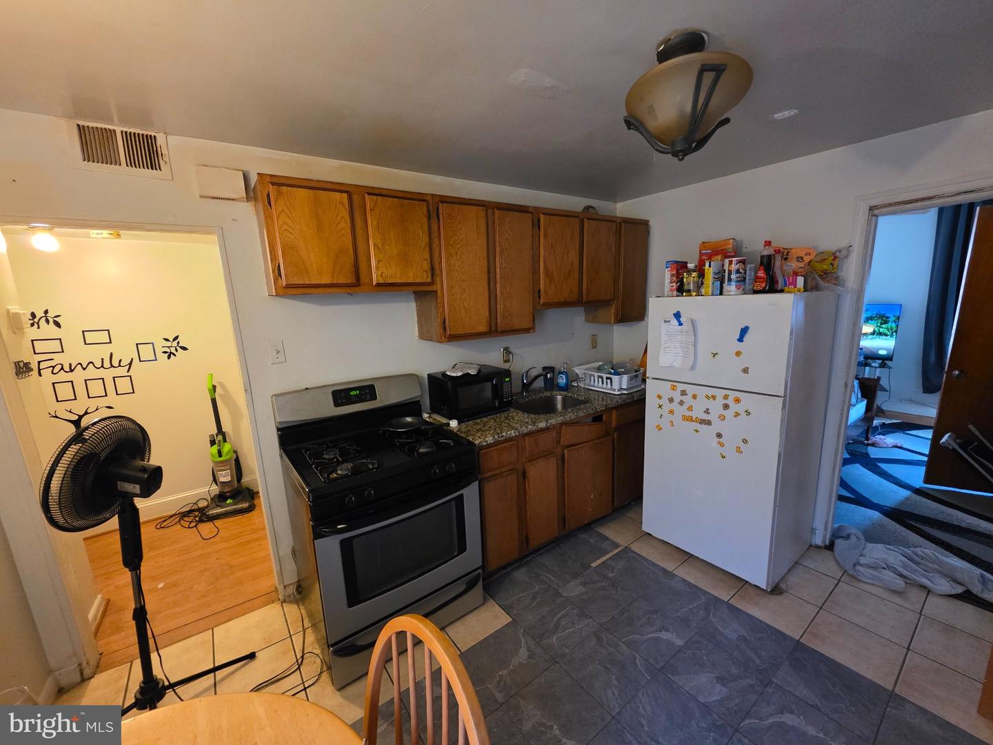 3839 Haverford Ave Property Photo 12