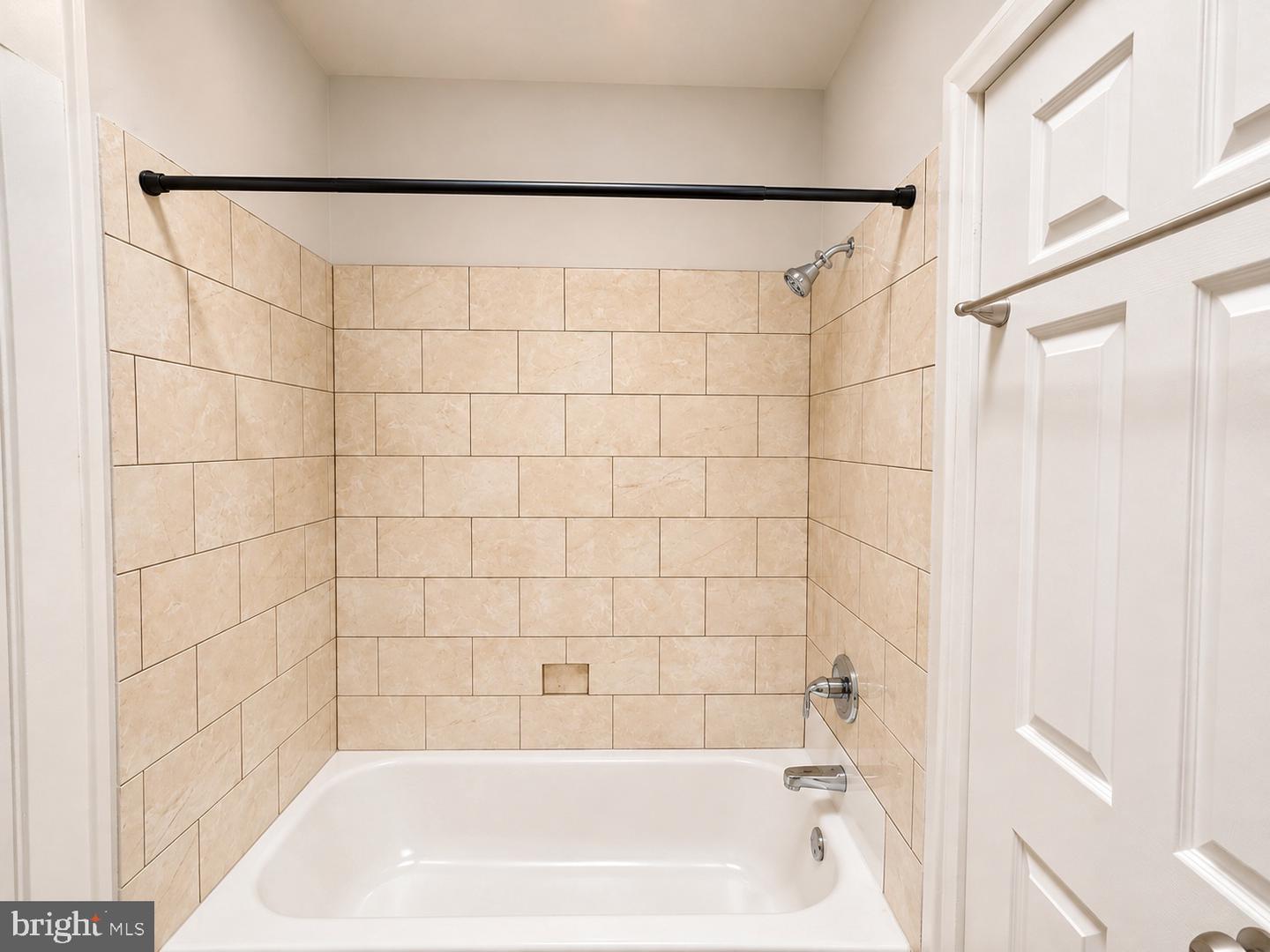 4047 Howland St Property Photo 15