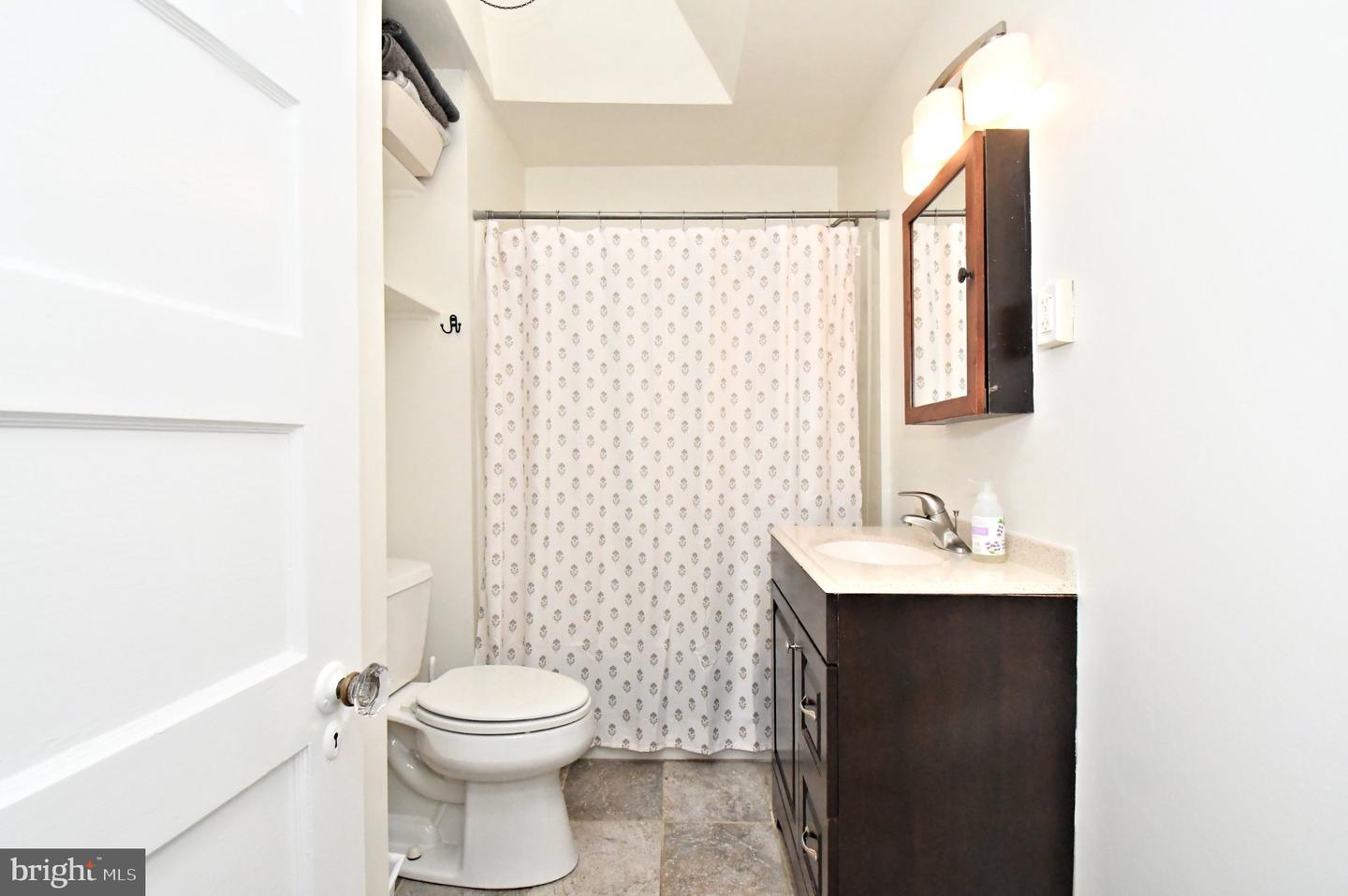 7113 Cherokee St Property Photo 29
