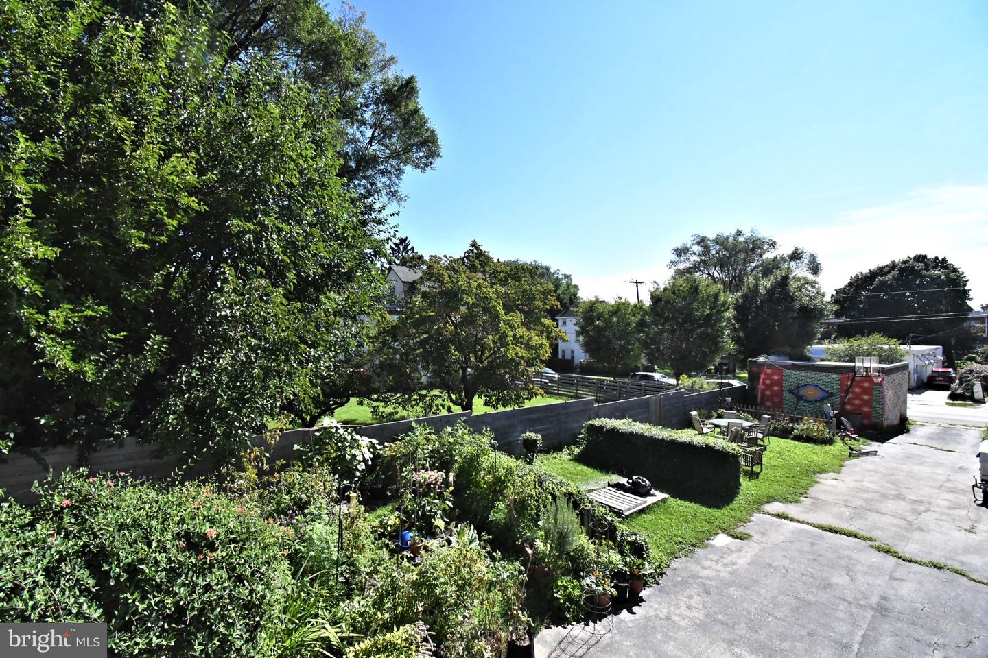 7113 Cherokee St Property Photo 36