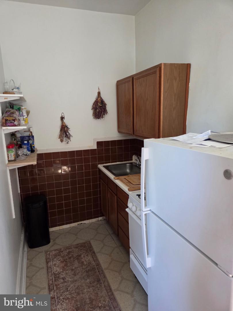 130 Sumac St Property Photo 39