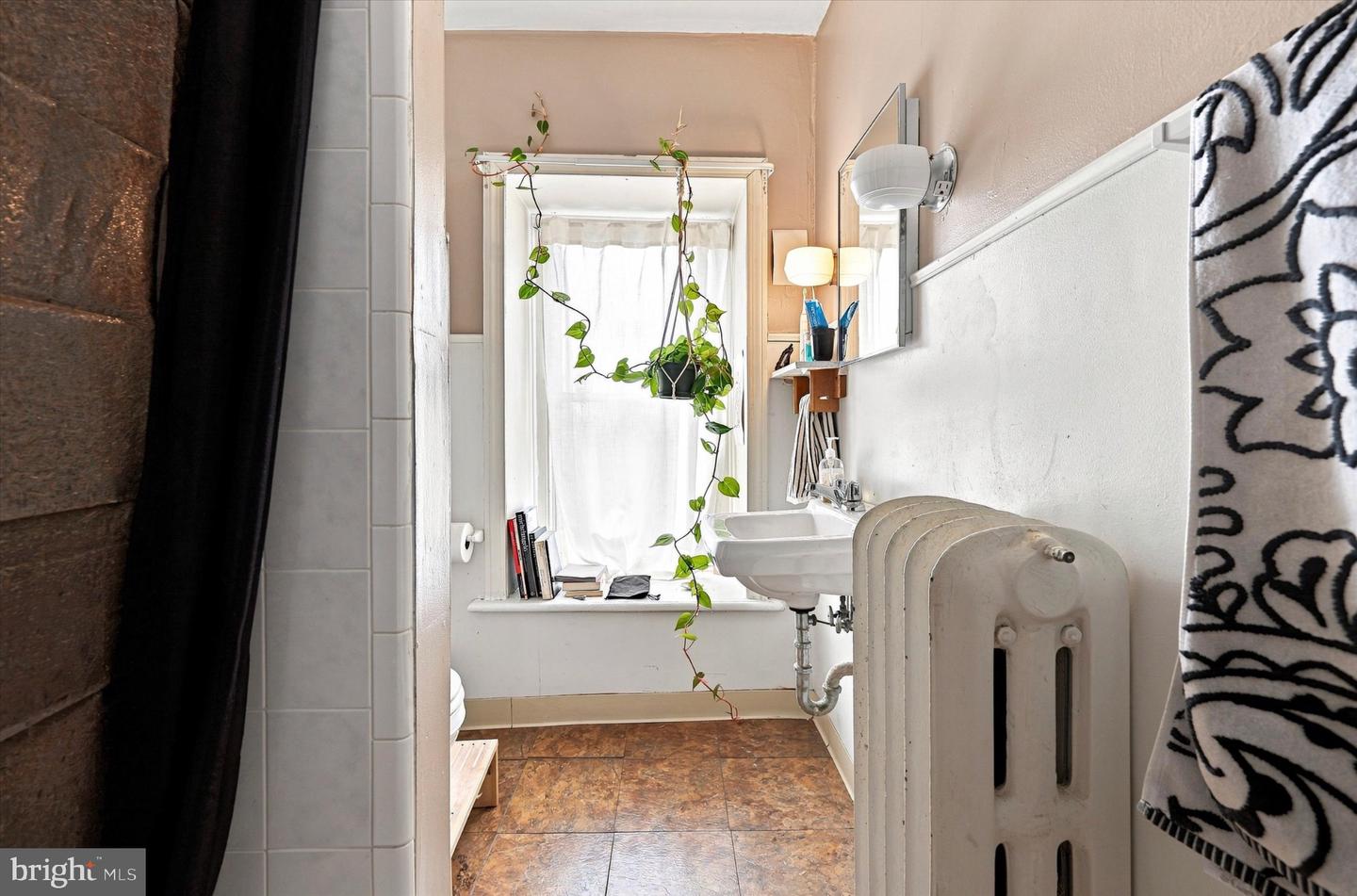 130 Sumac St Property Photo 45