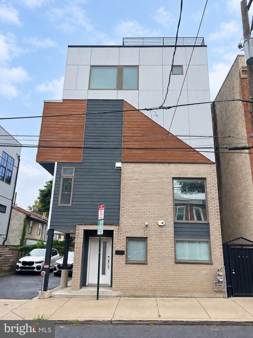 1108 Day St #a Property Photo 1