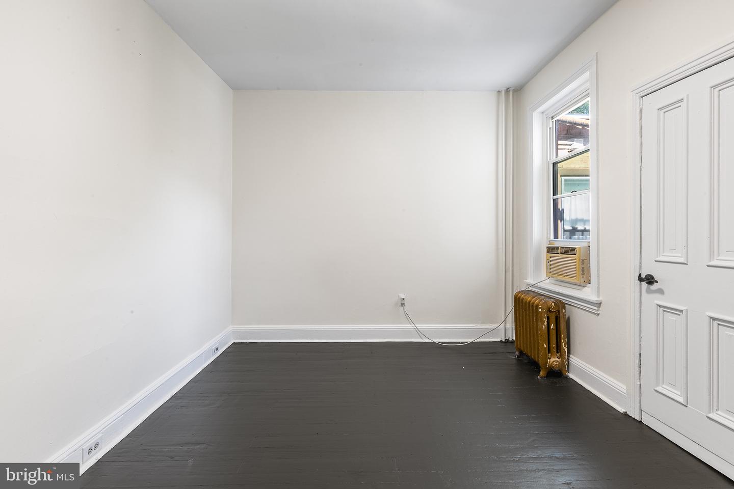 3713 Lancaster Ave Property Photo 25