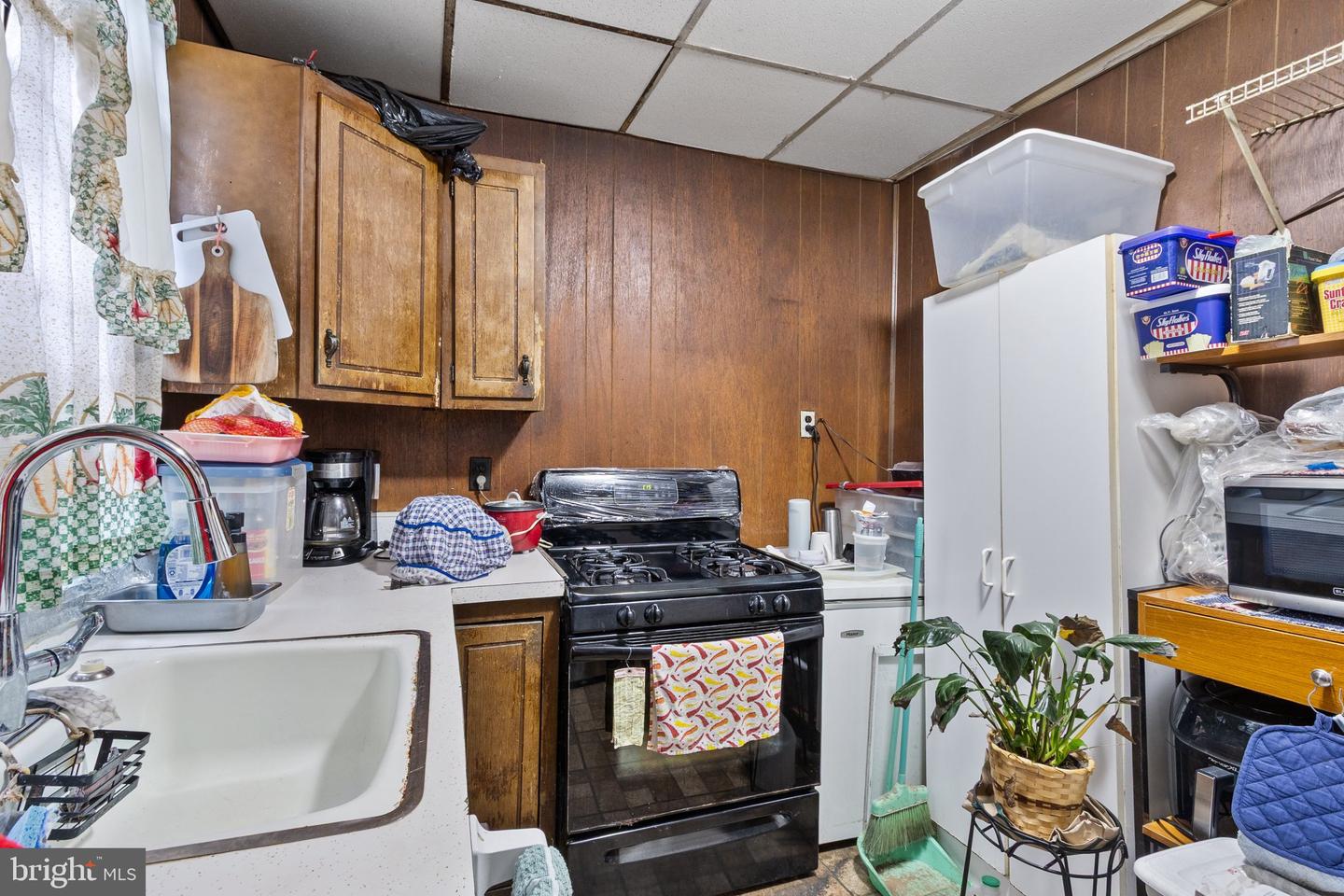 1734 Pierce St Property Photo 10