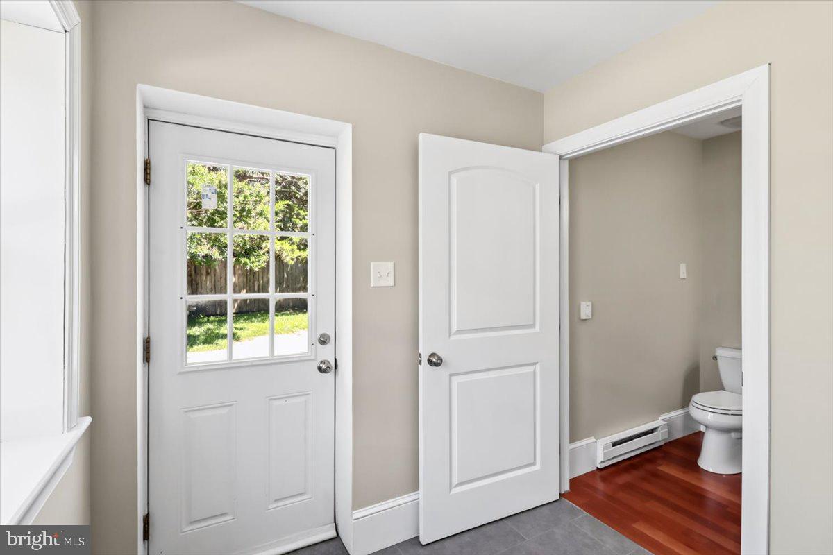 138 Rector St #a Property Photo 13
