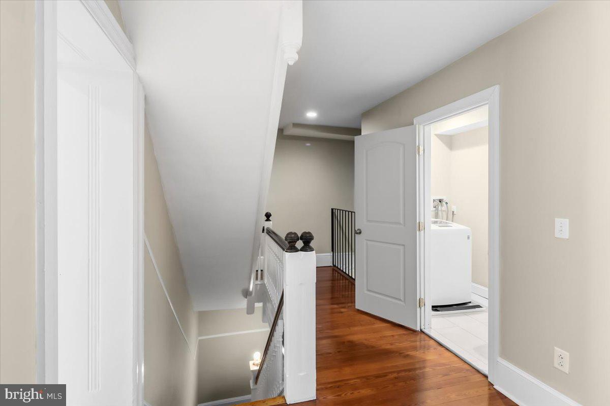 138 Rector St #a Property Photo 14