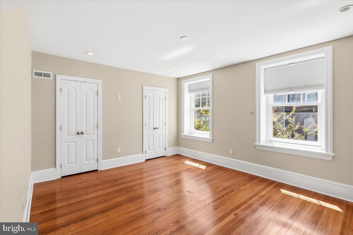 138 Rector St #a Property Photo 19