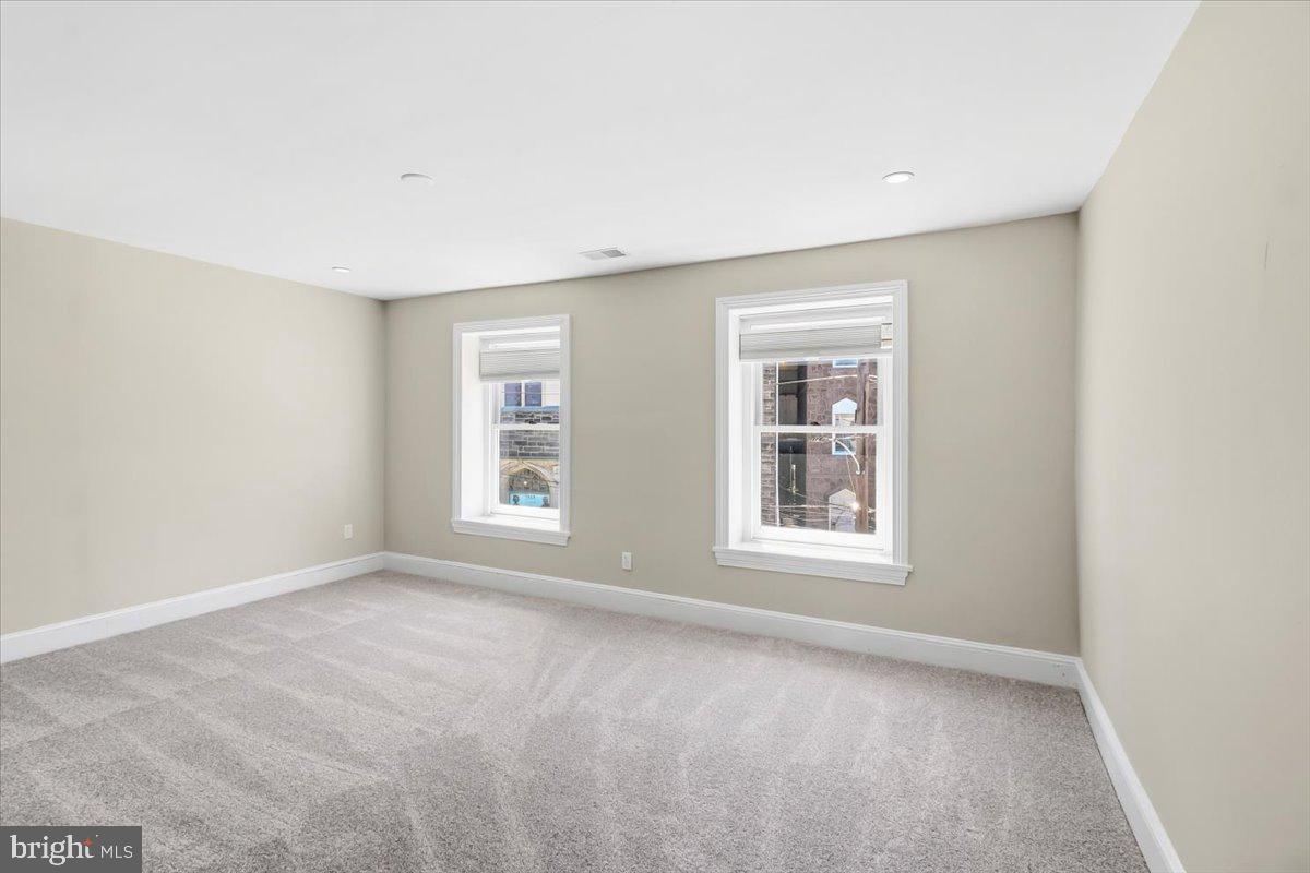 138 Rector St #a Property Photo 24