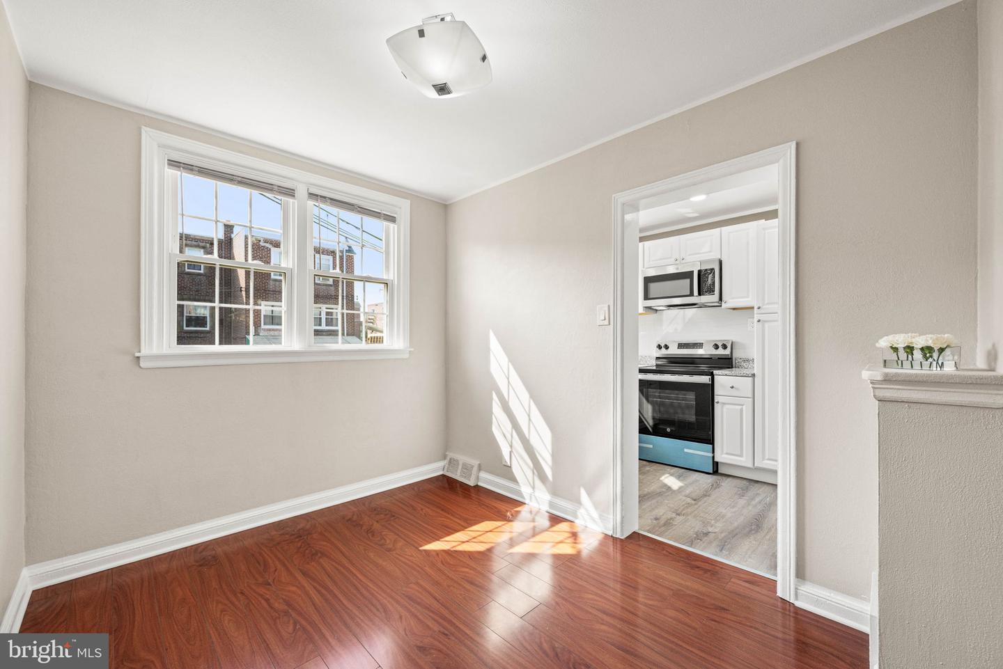 4256 M St Property Photo 5