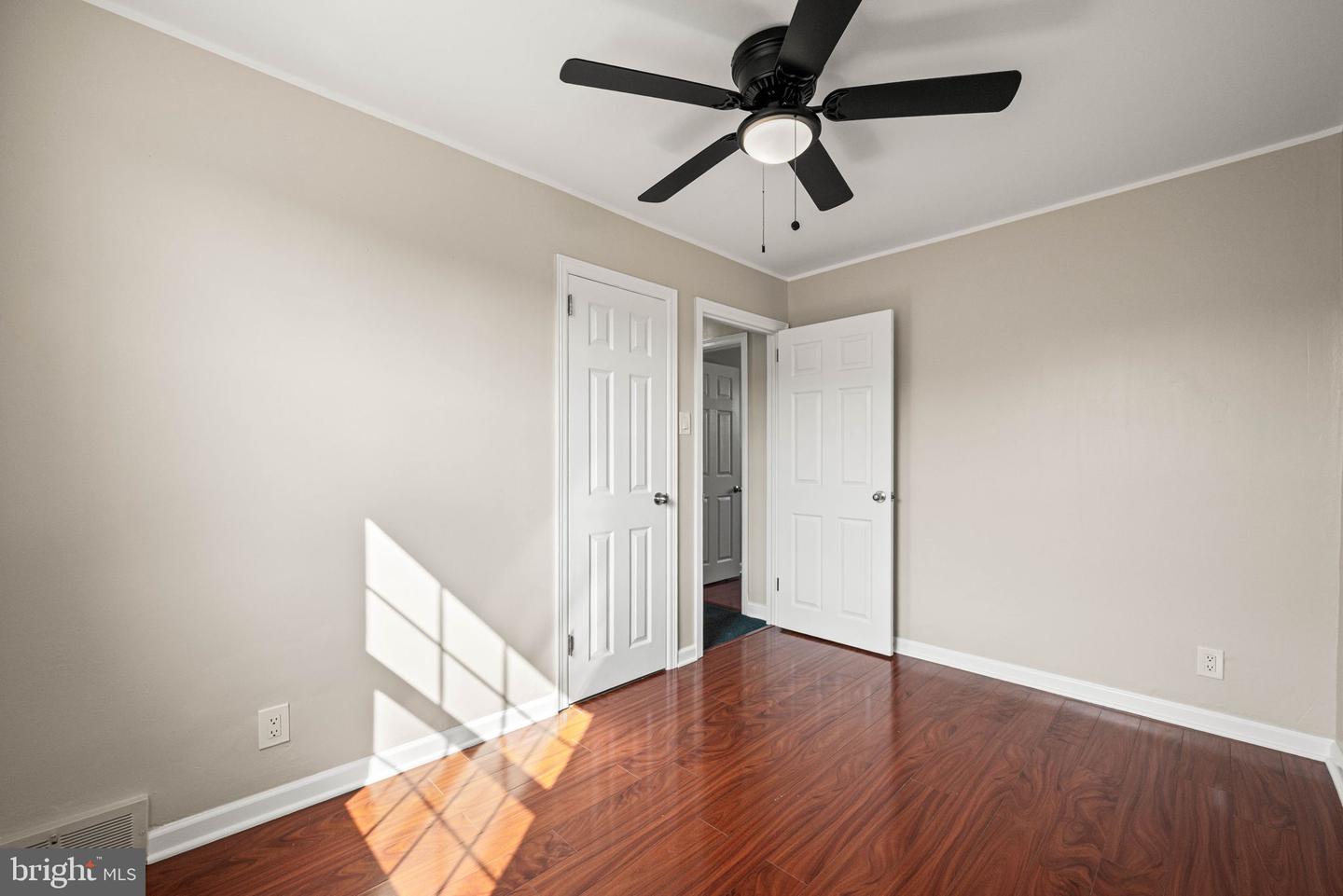 4256 M St Property Photo 9