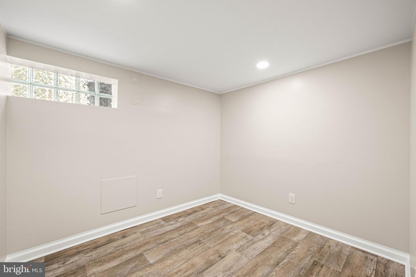 4256 M St Property Photo 13